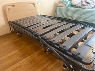 Cama geriátrica eléctrica ortopédica con colchones
