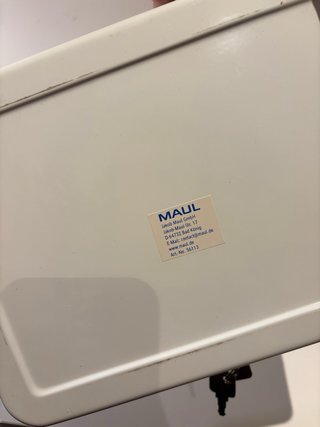 Caja de seguridad metálica con llave