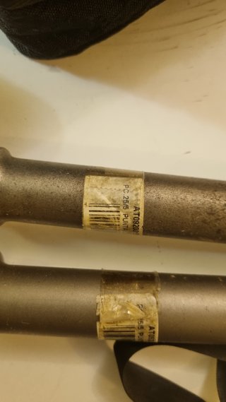 Coppia di scalpelli per martello demolitore 500