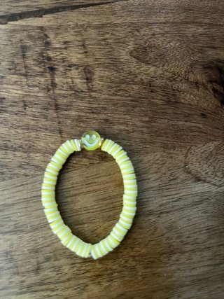 Pulsera de cuentas con carita sonriente