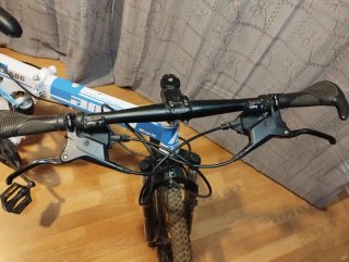 Bicicleta Mountain Bike