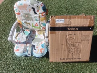 Trona de viaje YOLEO con estampado infantil