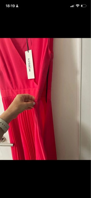 Vestido rosa/rojo plisado
