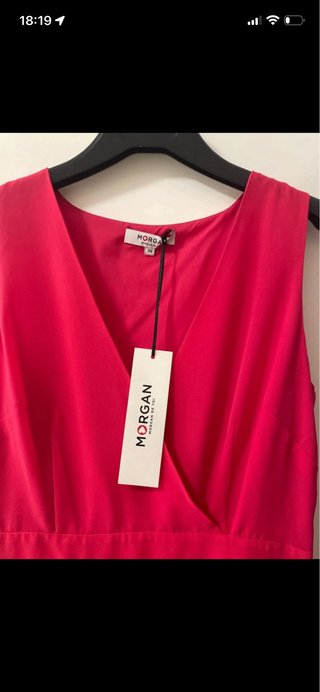 Vestido rosa/rojo plisado