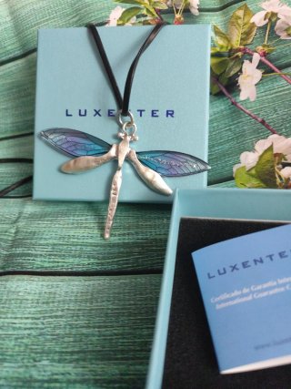 Collar Libélula Luxenter Plata y Morado