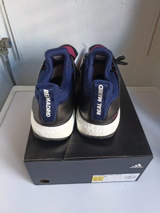 Adidas Ultraboost DNA x Real Madrid FZ3623