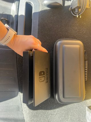 Nintendo Switch + Mandos + Juegos + SD
