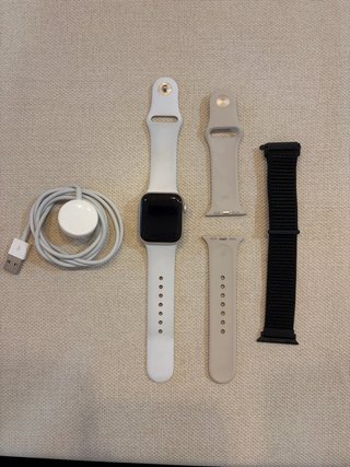 Apple Watch SE GPS + Cellular 40mm