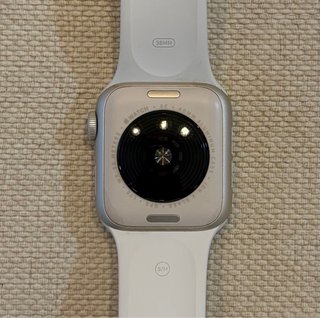 Apple Watch SE GPS + Cellular 40mm