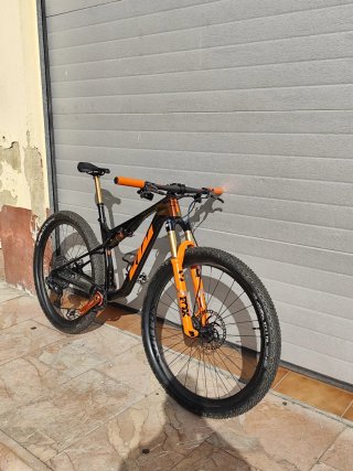 Bicicleta KTM Full Suspension Naranja