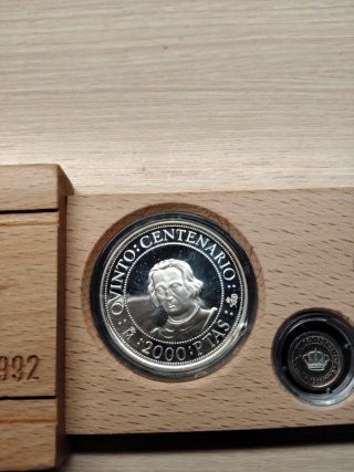 Pesetas 1492-1992 Caja Madera Certificado