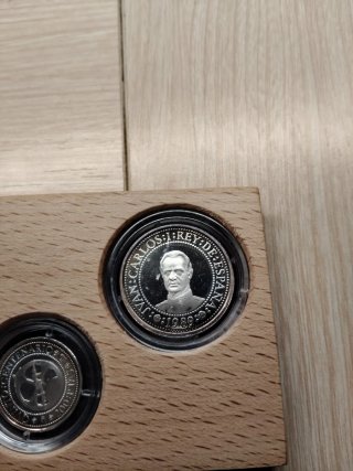 Pesetas 1492-1992 Caja Madera Certificado