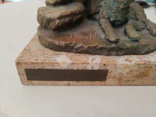 Escultura de bronce de Josep Bofill