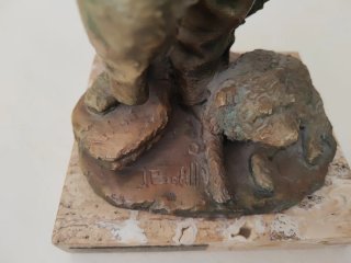 Escultura de bronce de Josep Bofill
