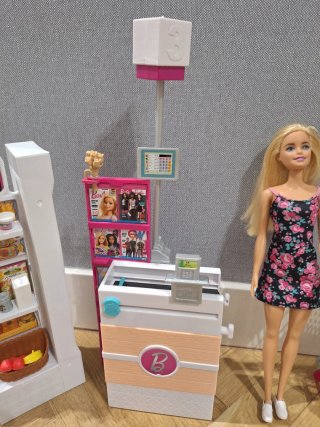 Supermercado Barbie con Muñeca y Accesorios