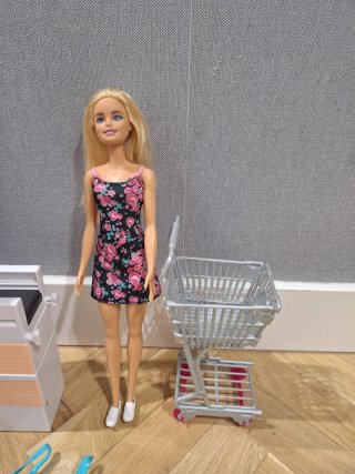 Supermercado Barbie con Muñeca y Accesorios