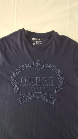 Lote de camisetas de marca