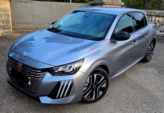 Peugeot 208 ALLURE HYBRID 2026