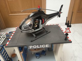 Comisaría de Policía con Helicóptero de playmobile