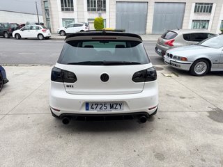 Volkswagen Golf 2010
