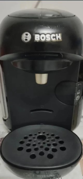 Cafetera Bosch negra tassimo