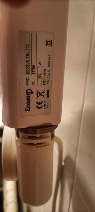 Lote 4 Radiadores Eléctricos Bajo Consumo y toalle