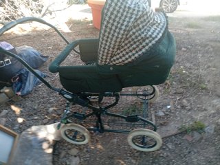 Cochecito de bebé verde