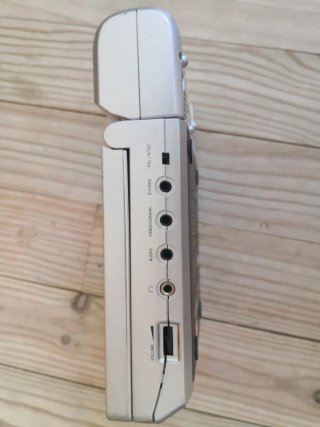 Reproductor DVD Portátil Woxter Onyx Pro 50