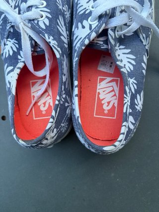 Vans Scarpe Azzurre con Motivo Floreale