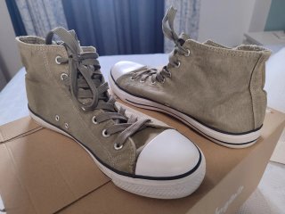 Zapatillas altas lona verde oliva talla 45