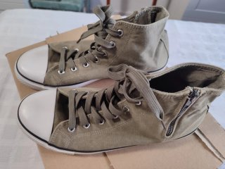 Zapatillas altas lona verde oliva talla 45