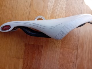 Sillín Selle Italia Flite Carbon 150g