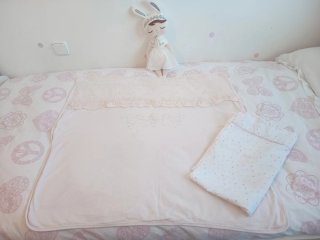 Lote cuna niña: Colchita + Sábana