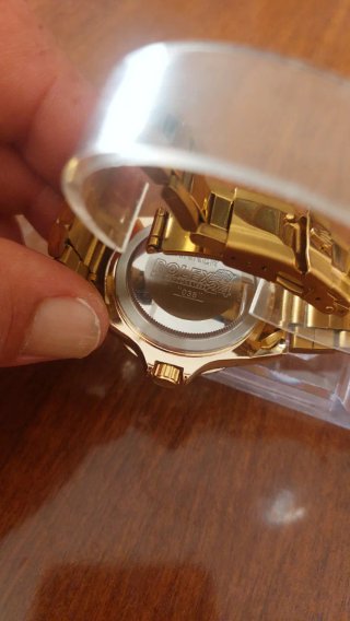 Orologio nuovo quarzo r