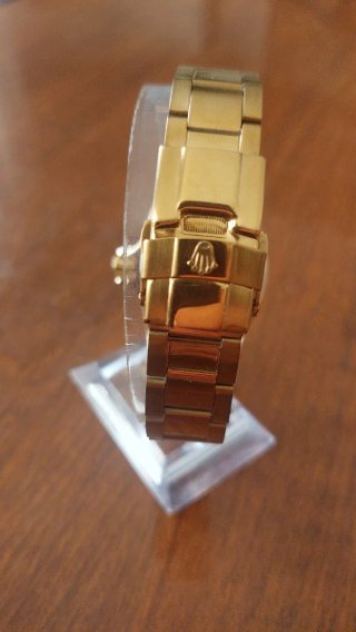 Orologio nuovo quarzo r