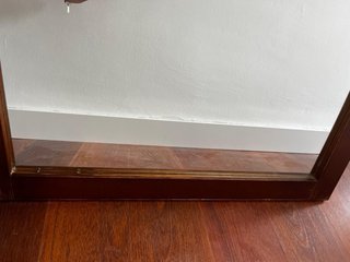 Espejo de madera con luces