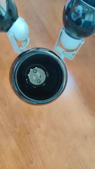 Lámpara de mesa 3 focos No incluye bombillas