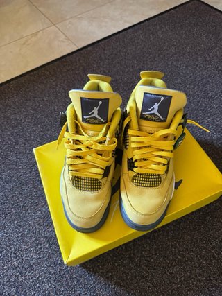 Jordan 4 usate pochissimo