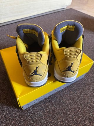 Jordan 4 usate pochissimo