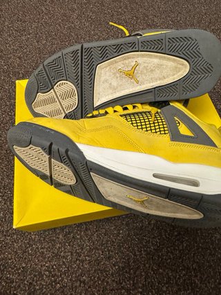 Jordan 4 usate pochissimo