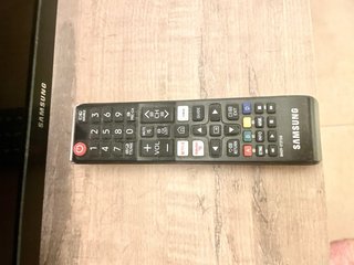 Samsung TV 32 Pantalla Rota - Piezas/Reparar