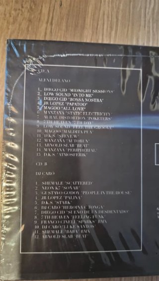 CD Luxury Grooves 2 - Mixes Alexi Delano & DJ Caró