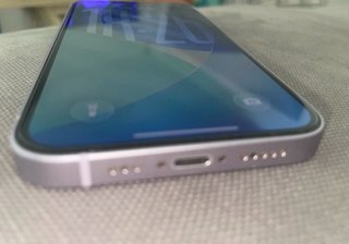 iPhone 14 Viola