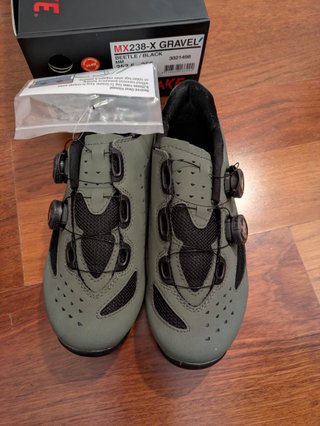 NUEVAS Zapatillas LAKE MX238-X GRAVEL talla 40.5