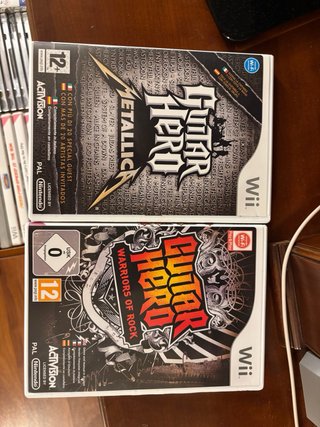 Guitarra y bateria Guitar Hero Wii con dos juegos