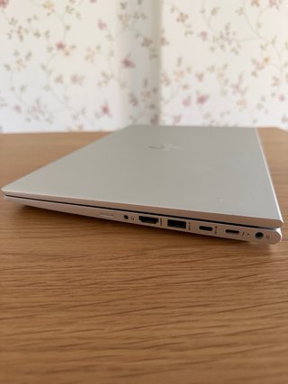 HP EliteBook 640 G10 Plata