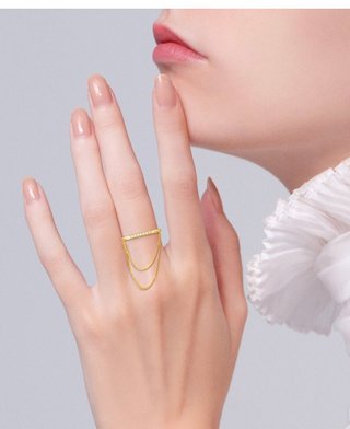 Anillo Ahkah Oro 18k con Diamantes
