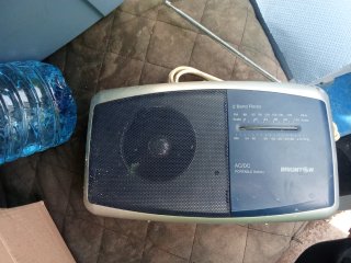 Radio Portátil BRIGHTON AM/FM AC/DC