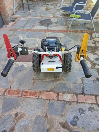 Desbrozadora Tekna TR60 con ruedas