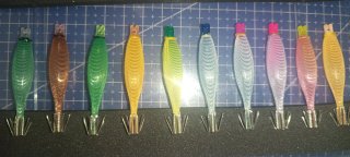 10 señuelos MISAKI 5cm